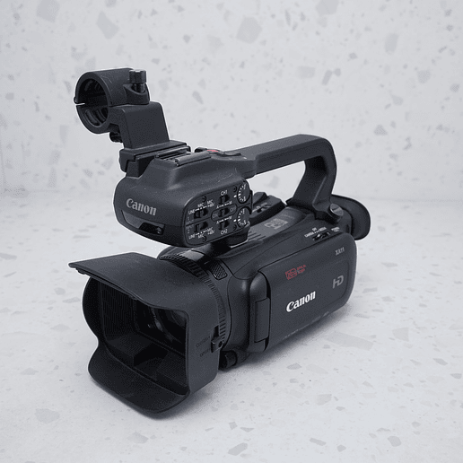 Canon XA11 - USADO 2