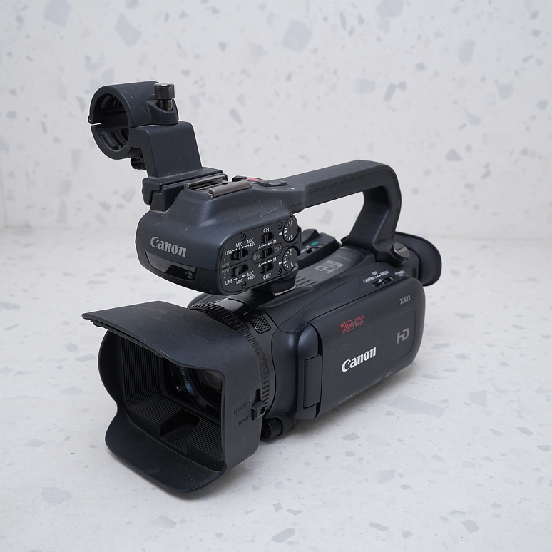 Canon XA11 - USADO 2