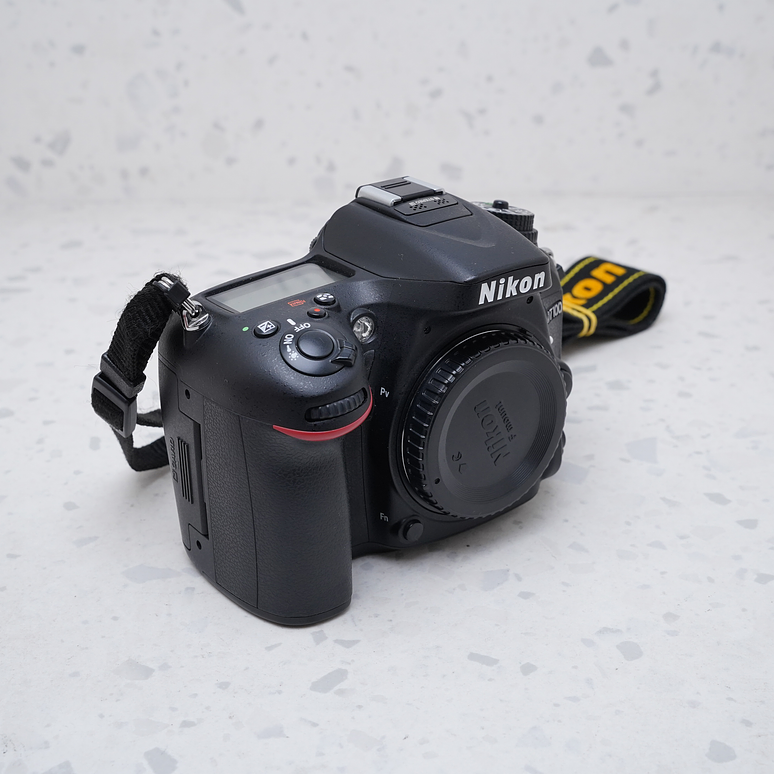 Nikon D7100 (Body) - USADO 4