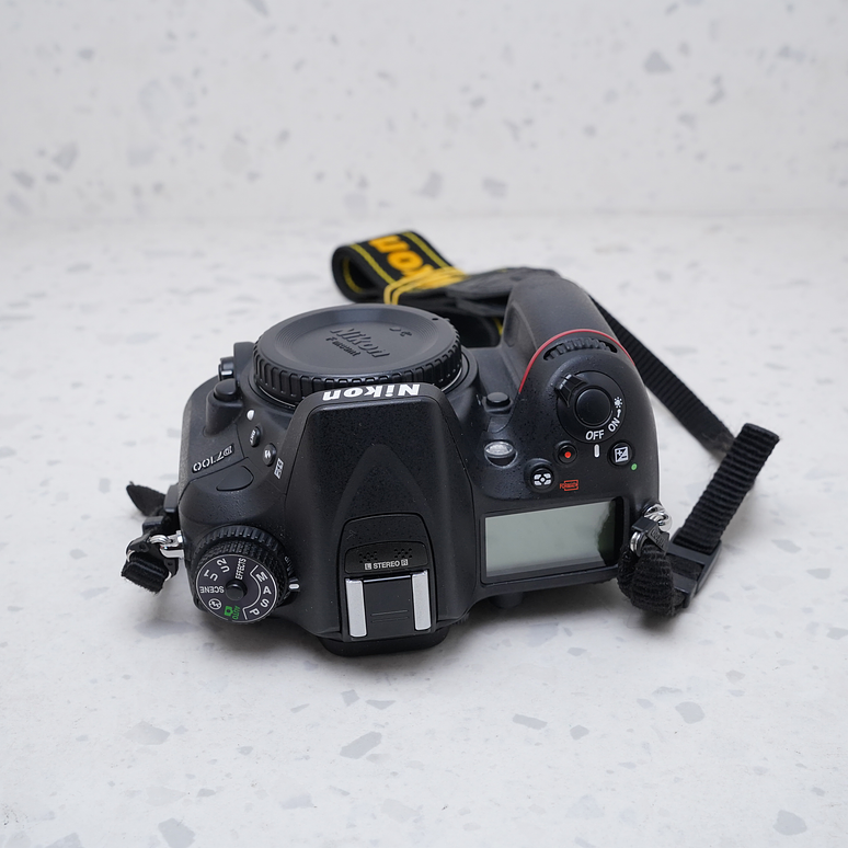 Nikon D7100 (Body) - USADO 6