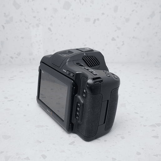 Blackmagic Design 6K G2 (Body) - USADO 4