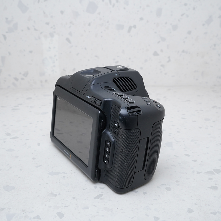 Blackmagic Design 6K G2 (Body) - USADO 4