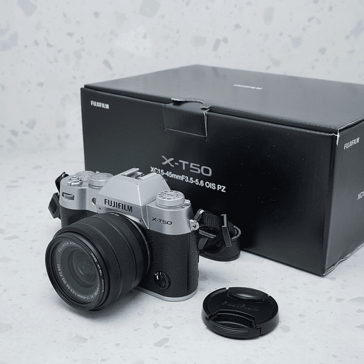 FUJIFILM X-T50 + XC 15-45mm f/3.5-5.6 - USADO 2