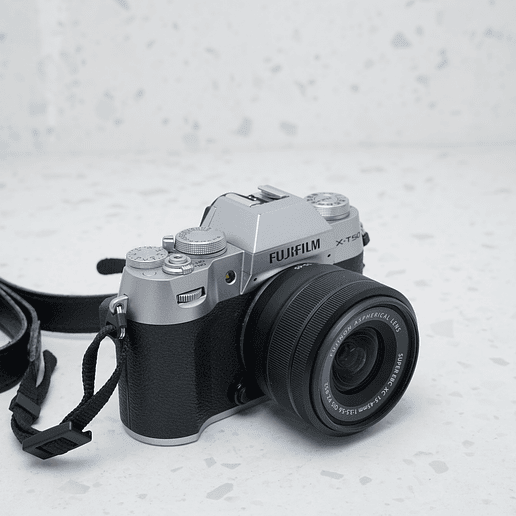 FUJIFILM X-T50 + XC 15-45mm f/3.5-5.6 - USADO 5