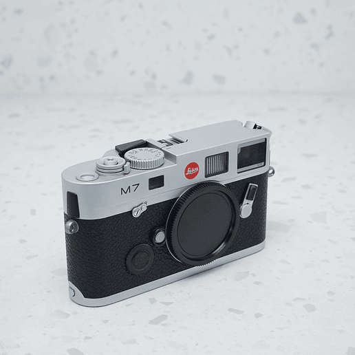 Leica M7 (2002) Body - USADO 3