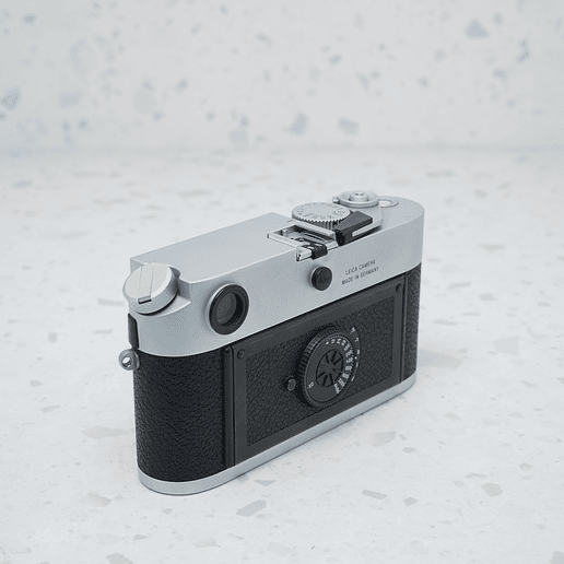 Leica M7 (2002) Body - USADO 4