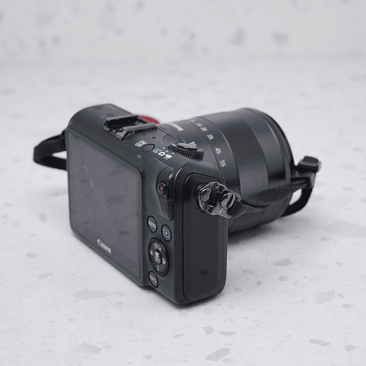 Canon EOS-M + EF-M 18-55mm f/3.5-5.6 IS STM - USADO 5