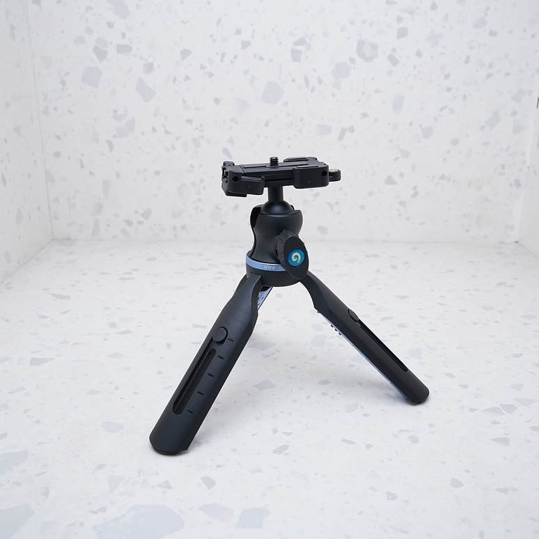 Mini Trípode Gizomos GP-06ST - DSLR/Smartphone - USADO 3