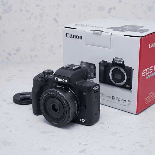 Canon M50 + 22mm F2 - USADO 2