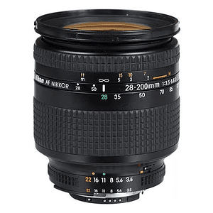 Nikon AF Nikkor 28-200mm f/3.5-5.6D - USADO