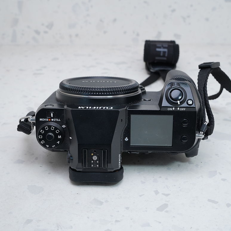 FUJIFILM GFX 50S II - USADO 6