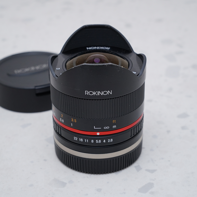 Rokinon 8mm f/2.8 UMC Fisheye II para Sony E - USADO 2