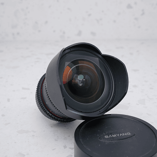 Samyang 14mm T3.1 Cine para Canon EF - USADO 4