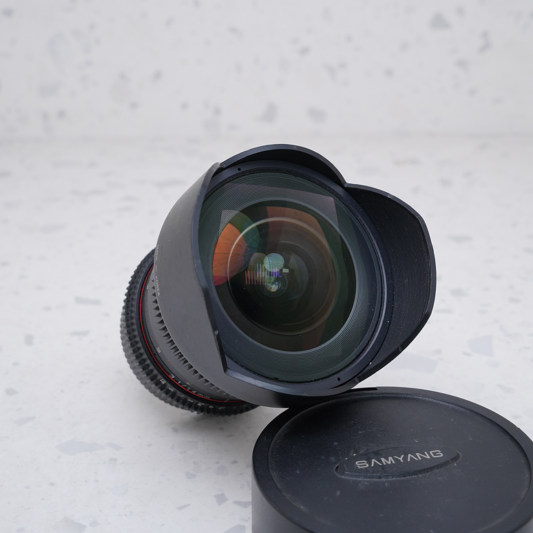 Samyang 14mm T3.1 Cine para Canon EF - USADO 4