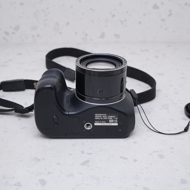  Sony Cyber-shot DSC-H200 - USADO 6