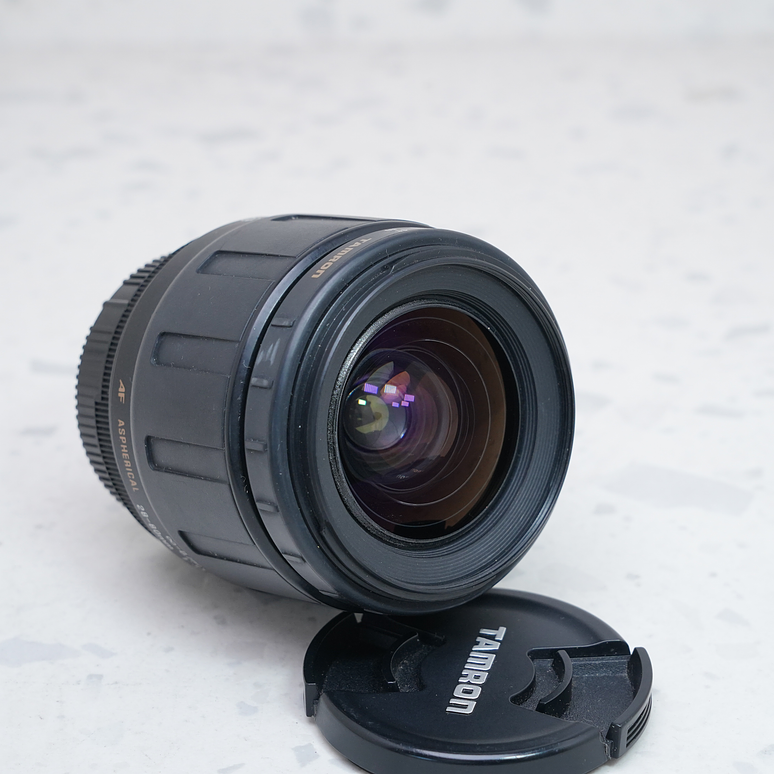 Nikon D90 + Tamron 28-80mm  - USADO 10