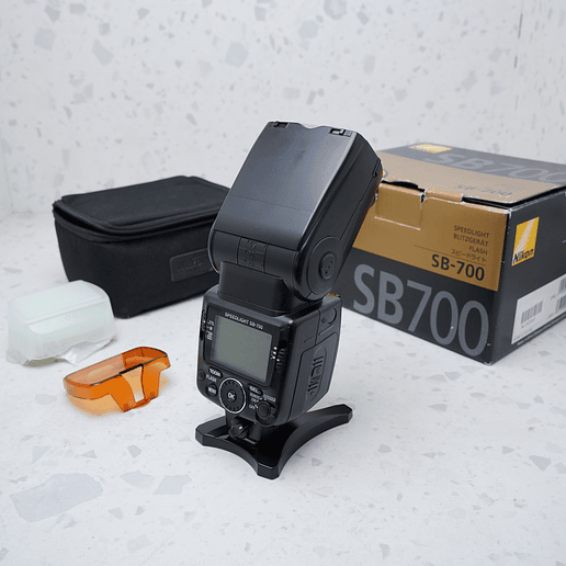 Nikon SB-700 AF - USADO 2