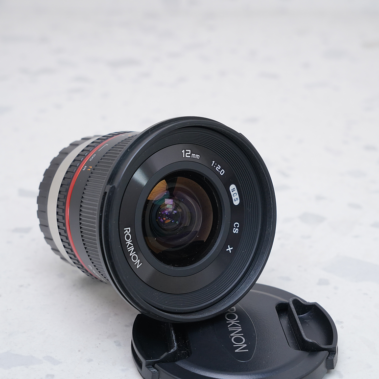 Rokinon 12mm f/2.0 NCS CS para Fujifilm X - USADO 4