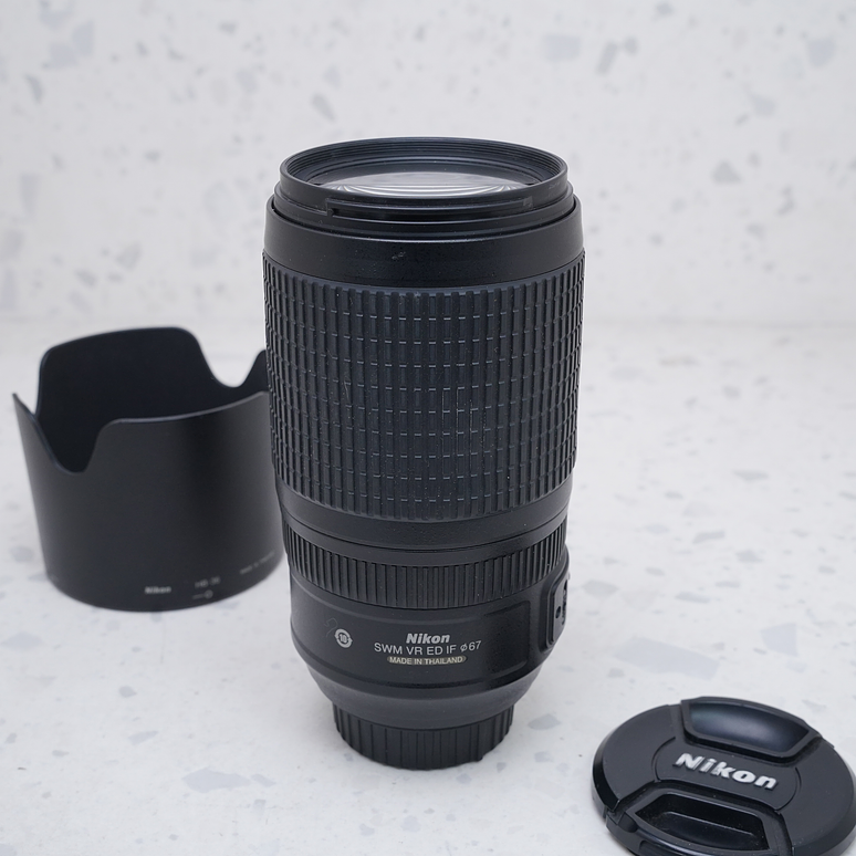 Nikon AFS NIKKOR 70-300mm f4.5 5.6 G ED VR - USADO 3