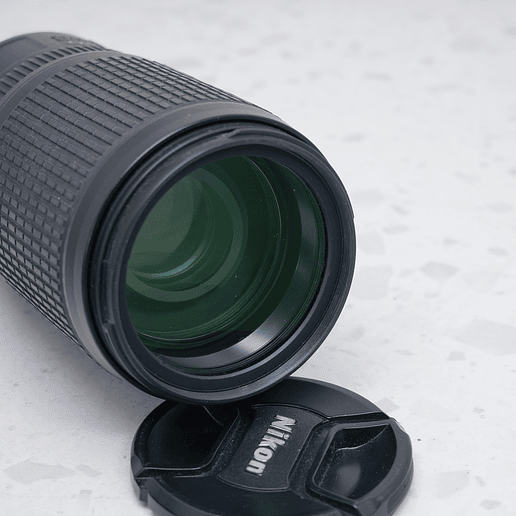 Nikon AFS NIKKOR 70-300mm f4.5 5.6 G ED VR - USADO 4