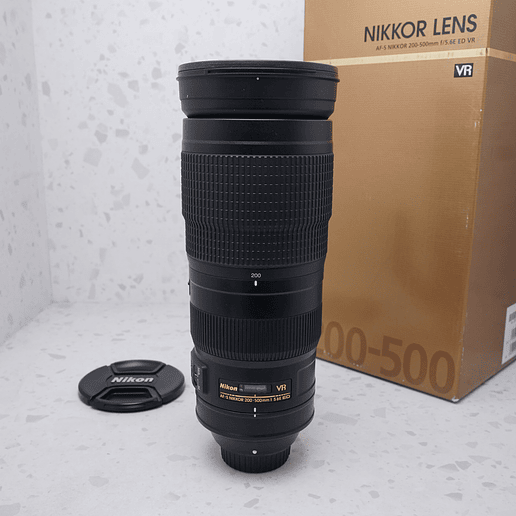 Nikon AF-S NIKKOR 200-500mm f/5.6E ED VR - USADO 2