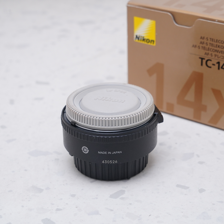 Teleconverter Nikon TC-14E II 1.4x SOLO para lentes D-AF-S y AF-I - USADO 3