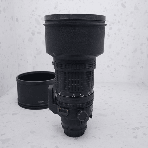 Nikon AF NIKKOR 300mm f/2.8 IF-ED - USADO 3