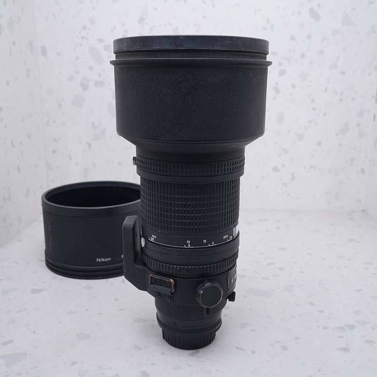 Nikon AF NIKKOR 300mm f/2.8 IF-ED - USADO 3