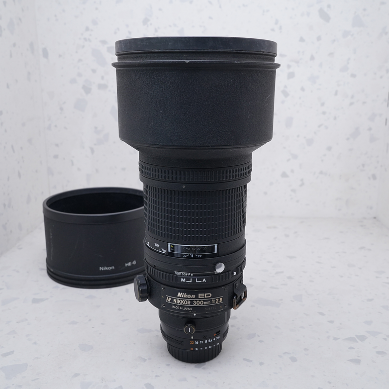 Nikon AF NIKKOR 300mm f/2.8 IF-ED - USADO 1