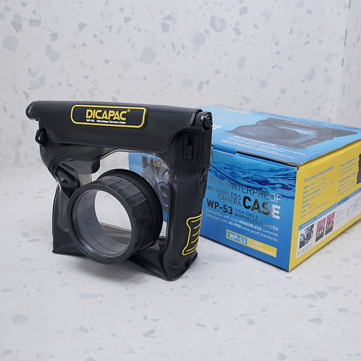DiCAPac Waterproof Case for Mirrorless Camera - USADO 2