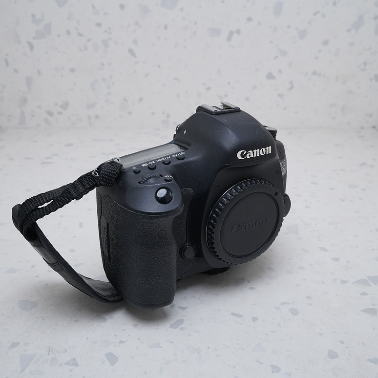 Canon 5D Mark III (Body) - USADO  3