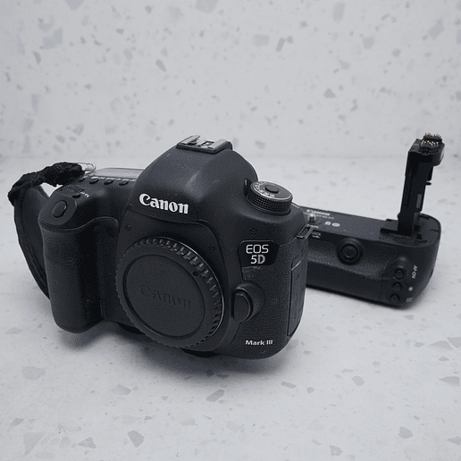Canon 5D Mark III (Body) - USADO  2