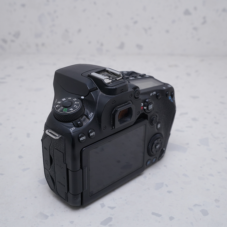 Canon EOS 90D (Body) - USADO 5