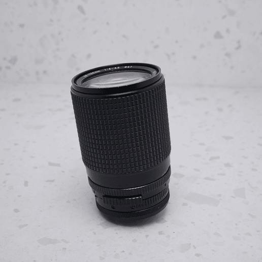 Tokina AT-X 28-135mm f/4-4.6 Canon FD - USADO 3