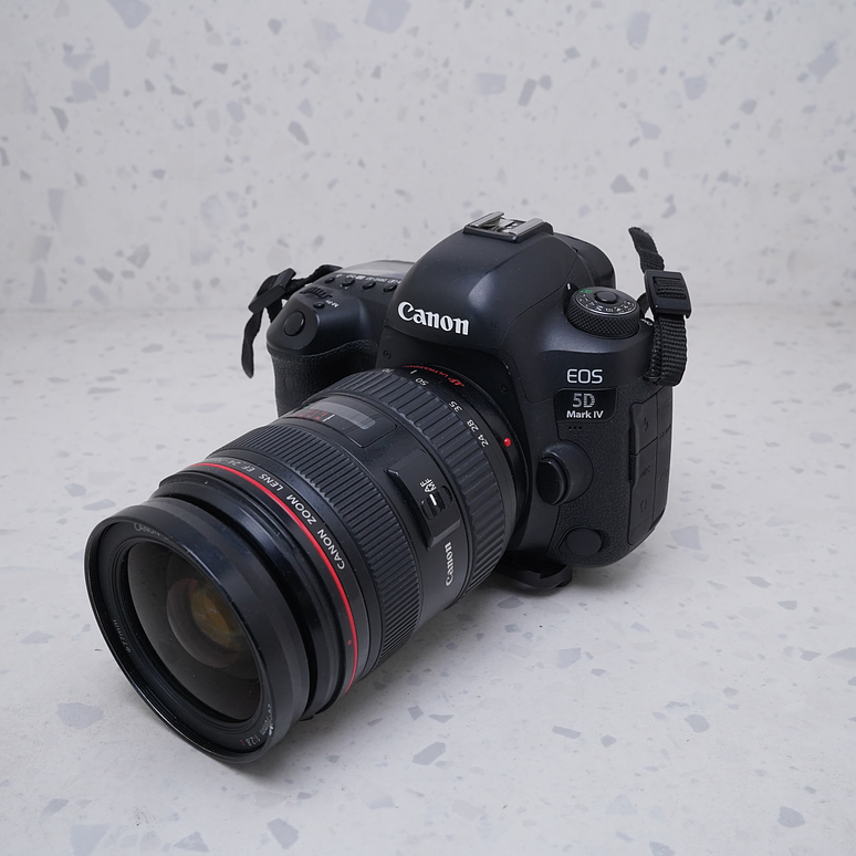 Canon EOS 5D Mark IV + Canon EF 24‑70mm f/2.8L USM I - USADO 1