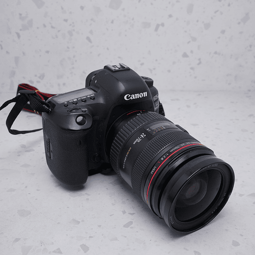 Canon EOS 5D Mark IV + Canon EF 24‑70mm f/2.8L USM I - USADO 3