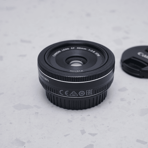  Canon EF 40mm f/2.8 STM - USADO 3
