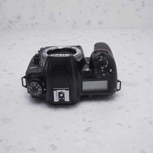 Nikon D7500 (Body) - USADO 6