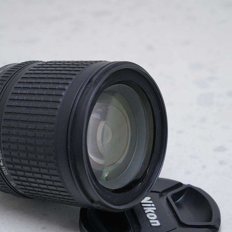 Nikon 18-135mm f/3.5-5.6 ED-IF AF-S DX - USADO 4