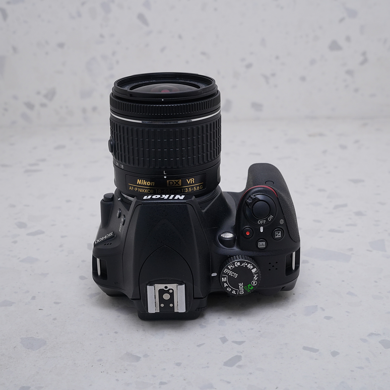 Nikon D3400 + Lente 18-55mm - USADO 7