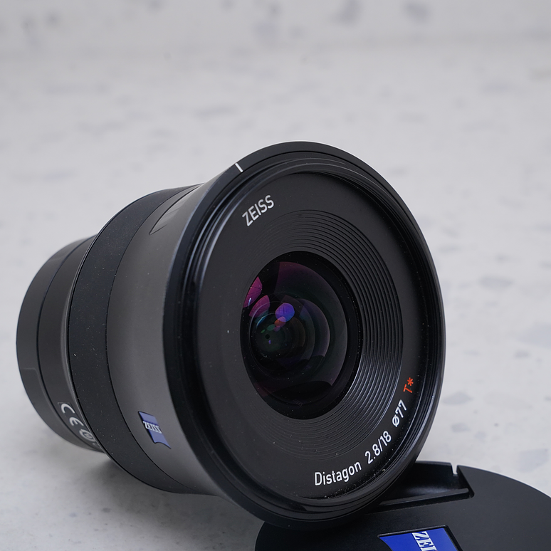 ZEISS Batis 18mm f/2.8 para Sony E - USADO 4