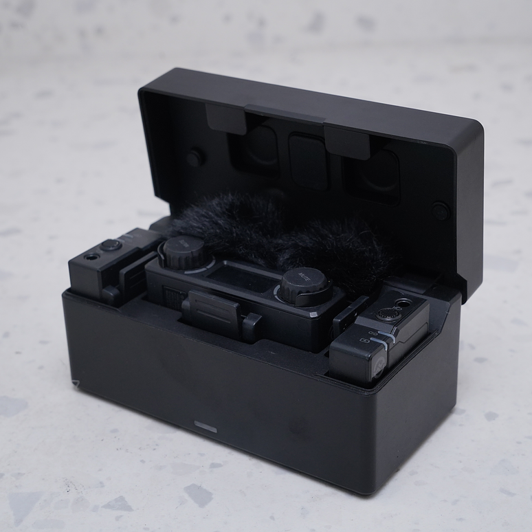 Hollyland LARK 150 2 micrófonos - USADO 2