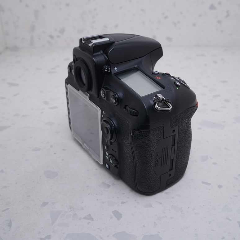 Nikon D810 (Body) - USADO 5