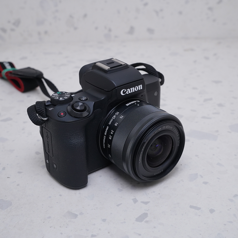 Canon EOS M50 + 15-45mm + 32mm - USADO 2