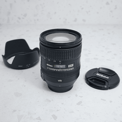 Nikon AF-S DX NIKKOR 16-85mm f/3.5-5.6G ED VR - USADO 2