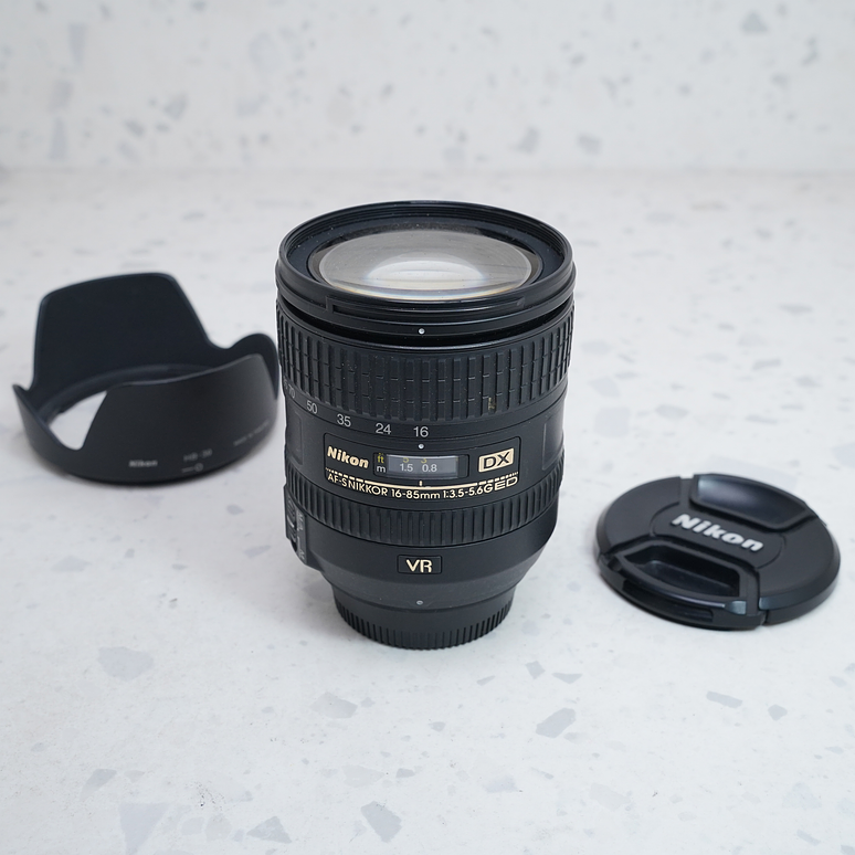 Nikon AF-S DX NIKKOR 16-85mm f/3.5-5.6G ED VR - USADO 2