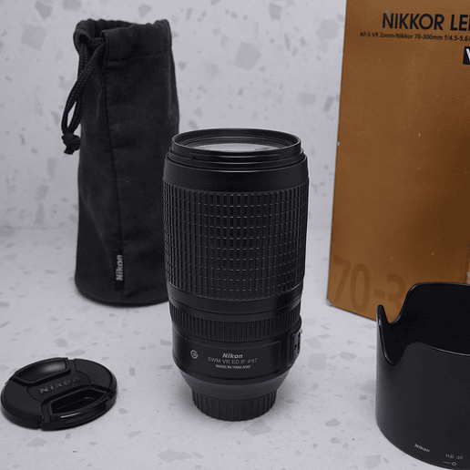 Nikon AF-S NIKKOR 70-300mm f/4.5-5.6G IF-ED VR - USADO 3