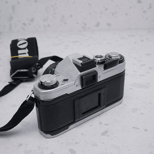 Canon AE-1 + 50mm + Kalimar 80-200mm - USADO 2