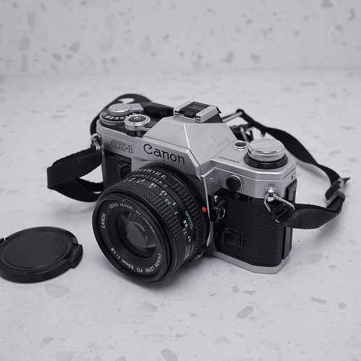 Canon AE-1 + 50mm + Kalimar 80-200mm - USADO 1