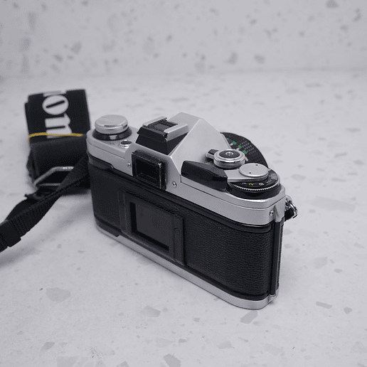 Canon AE-1 + 50mm + Kalimar 80-200mm - USADO 4